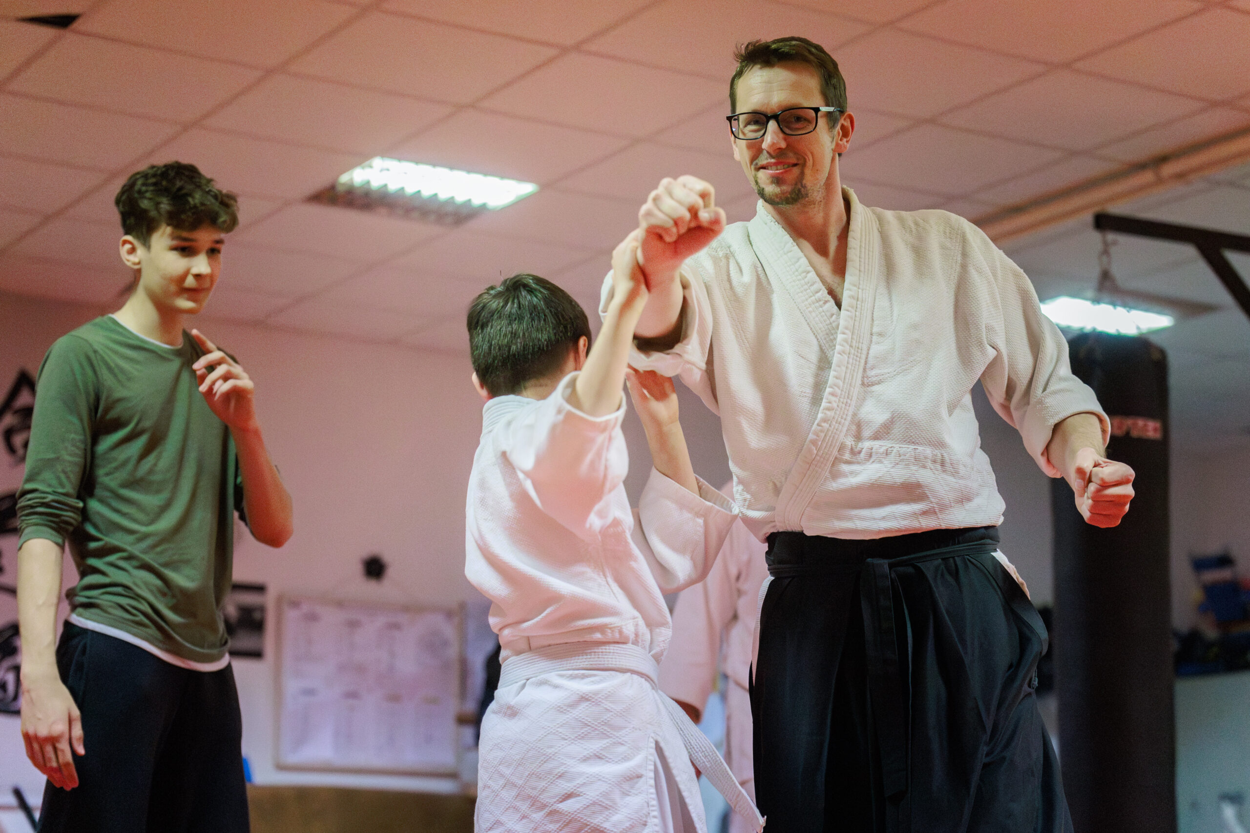 Cvičení v dojo-aikido Cvičení v dojo-aikido
